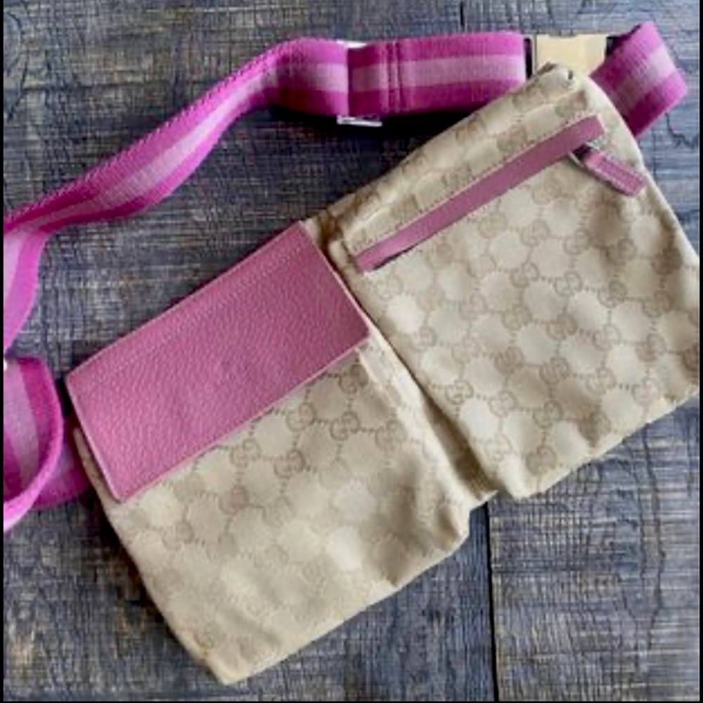 Authentic Gucci Pouch!